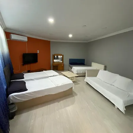 Aparthotel Emir Suit Apart *